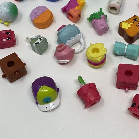 Large Lot Of 72 Shopkins Multiple Series Moose - Picture 10 of 12